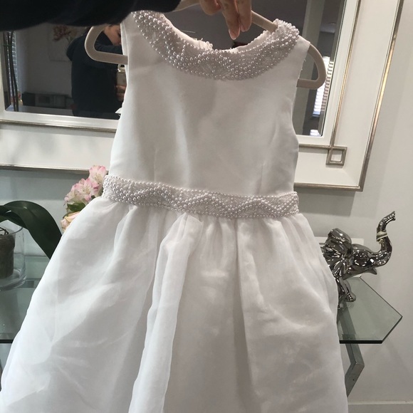 David’s Bridal flower girl dress 2T white - Picture 8 of 11